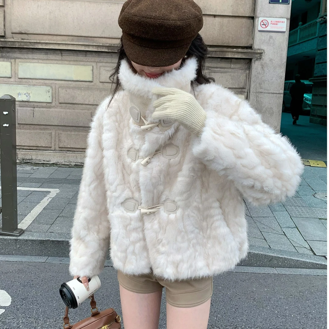 2024冬季时尚新款加厚外套轻奢女装皮毛一体毛毛保暖短外款外套女