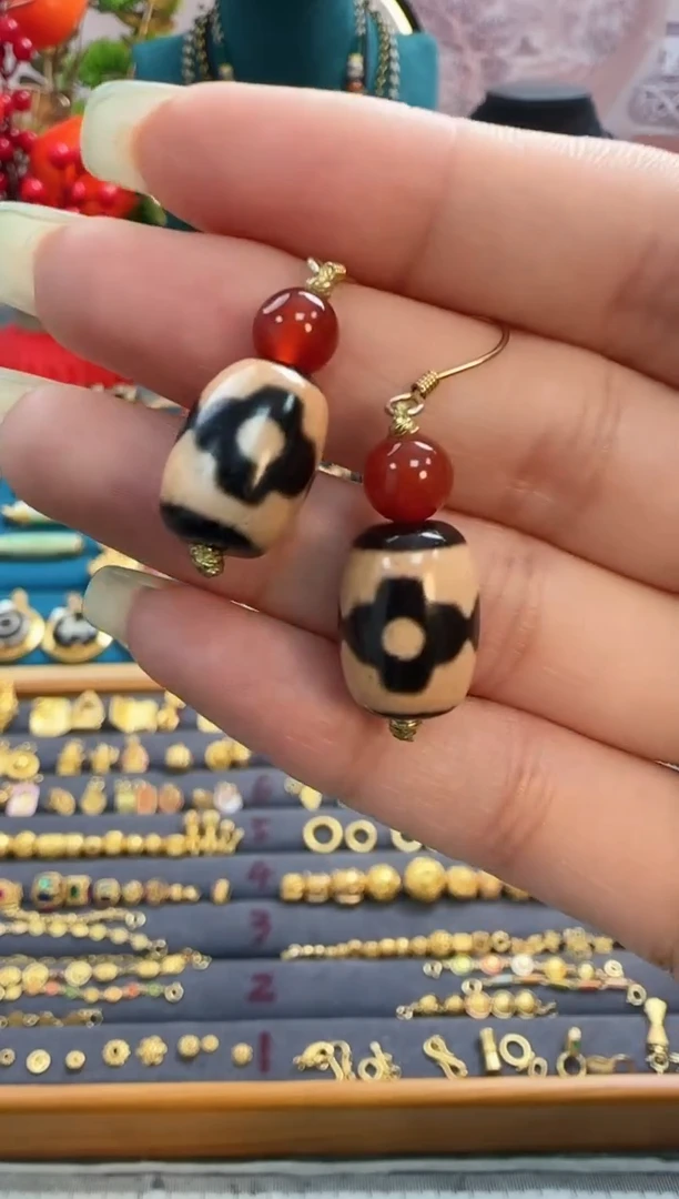 【闪购商品】玛瑙挂件银S925镶嵌三眼