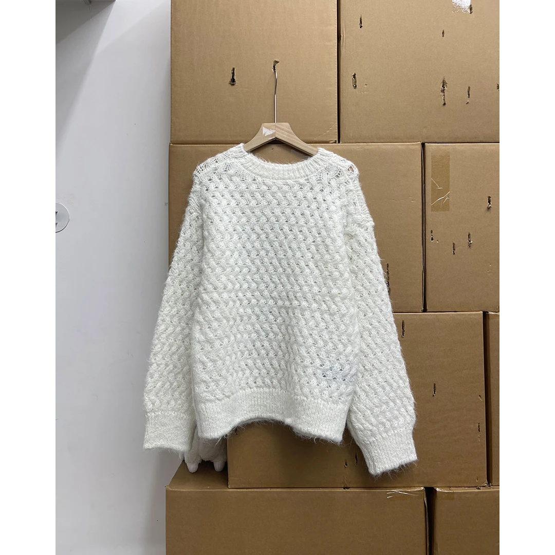 秋季时尚气质柔软镂空针织圆领套头宽松休闲毛衣