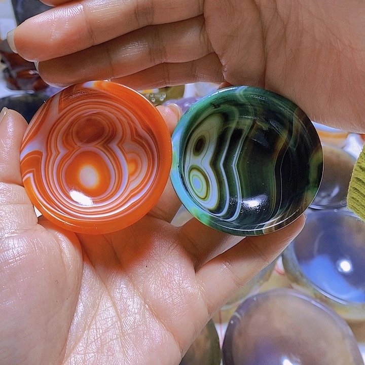 玛瑙/玉髓，未镶嵌月*瓶