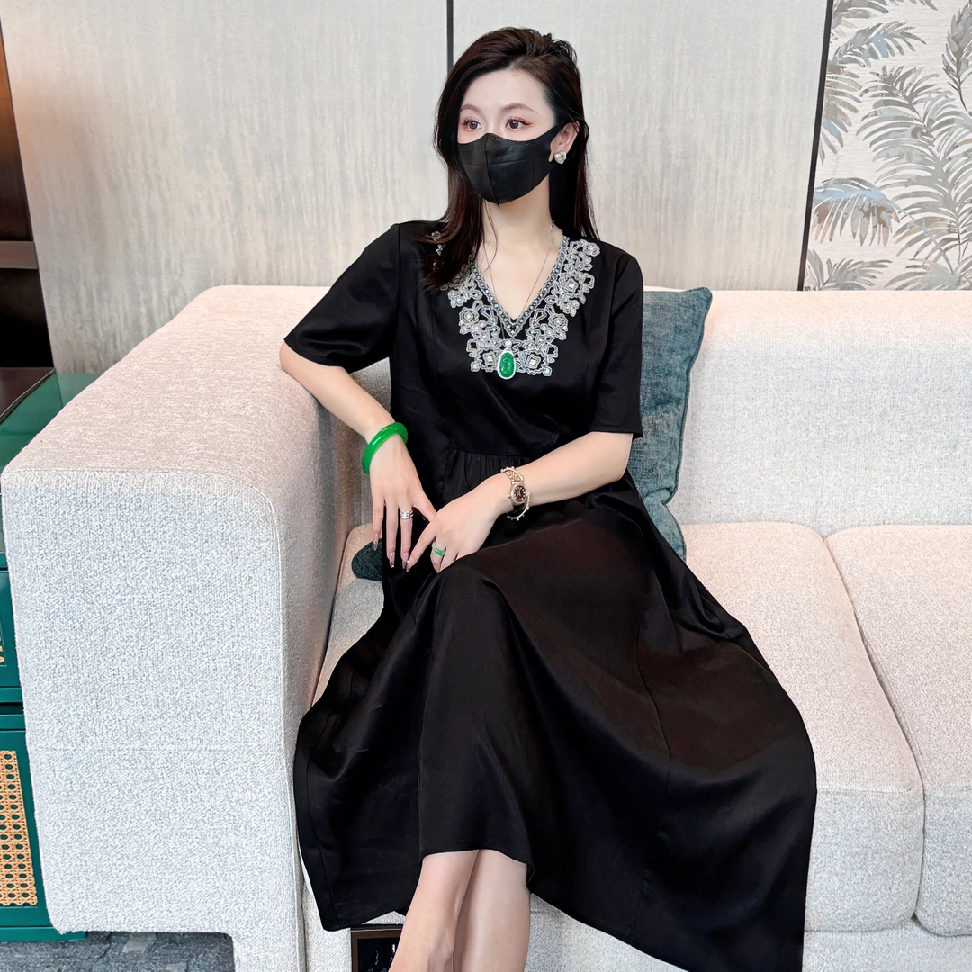 【Linda姐高端线】时尚气质优雅轻奢贵气刺绣连衣裙子AS4LJS1711