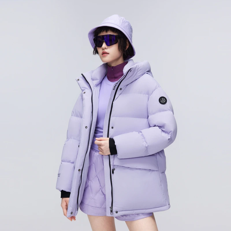 波司登休闲2023冬季新款女时尚百搭运动休闲科技保暖泡芙羽绒服