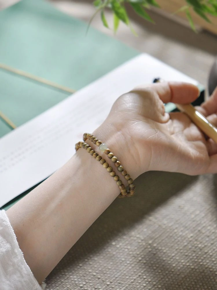 无品牌平步青云原创老绿檀佛珠古风简约6mm檀香木手串文艺女