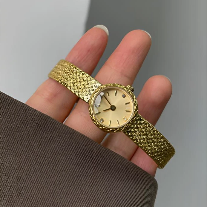 圣诞礼物小巧精致手表女小众艺术女式麦穗高颜值职场女士品牌
