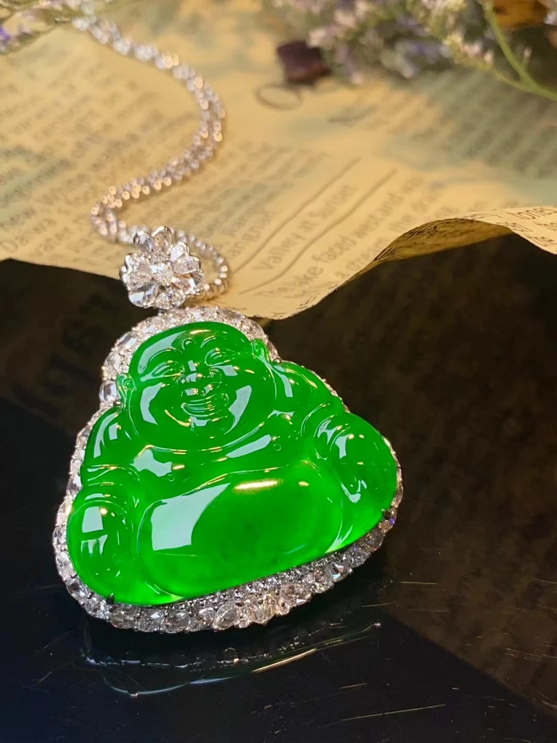 高冰阳绿缅甸翡翠佛公