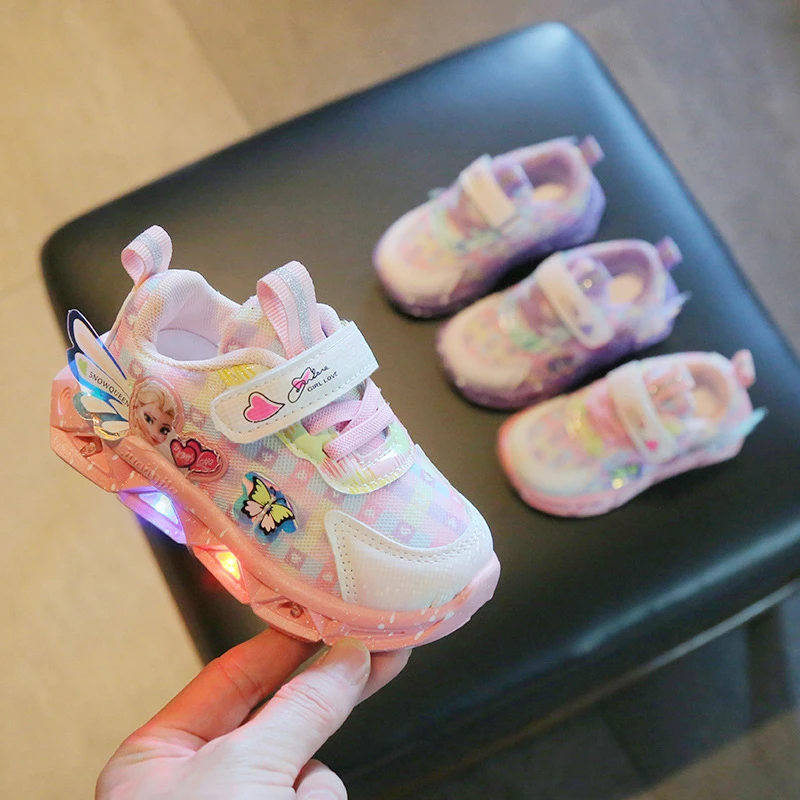 带灯女童鞋子春秋季新款网面透气儿童运动鞋亮灯女孩百搭跑步鞋