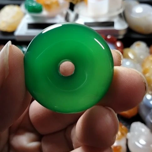 【闪购商品】玛瑙/玉髓吊坠未镶嵌蓝**云