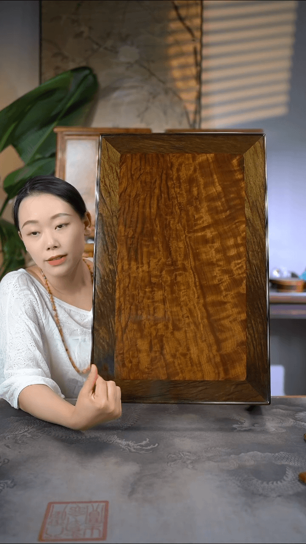 【闪购商品】金丝楠木艺满花精工黄绿配炕桌