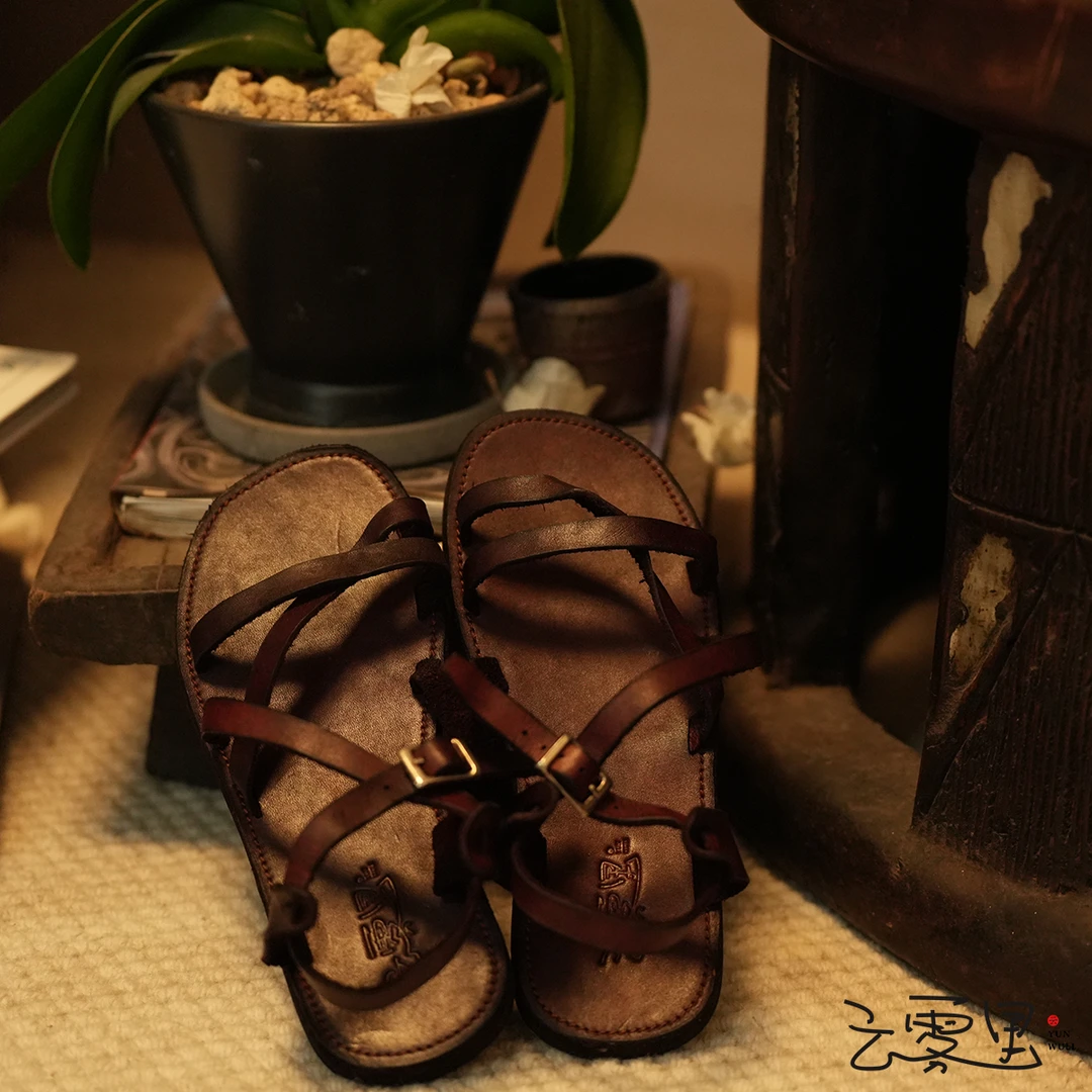 云雾里 原创设计复古文艺大气舒适头层牛皮凉鞋 0529