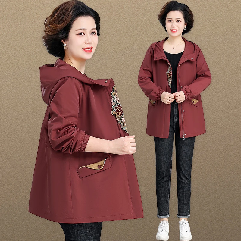 妈妈春季外套大码中国风上衣2024新款中老年人女春秋风衣奶奶春装
