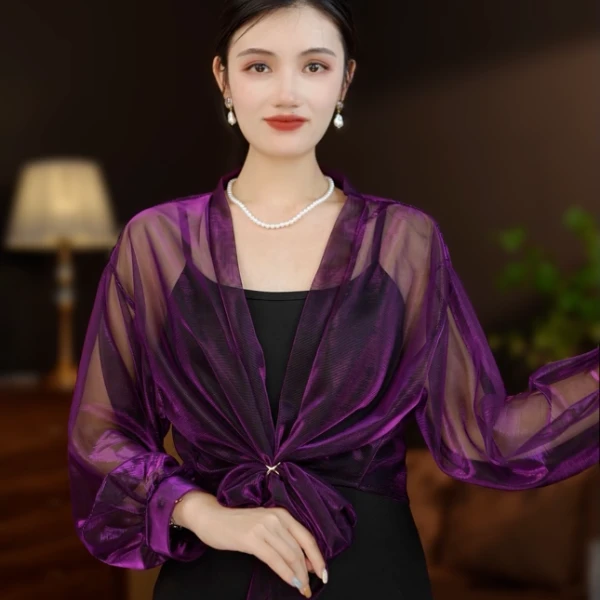 新款时尚渐变披肩薄款夏季防晒空调披纱透气舒适洋气短款