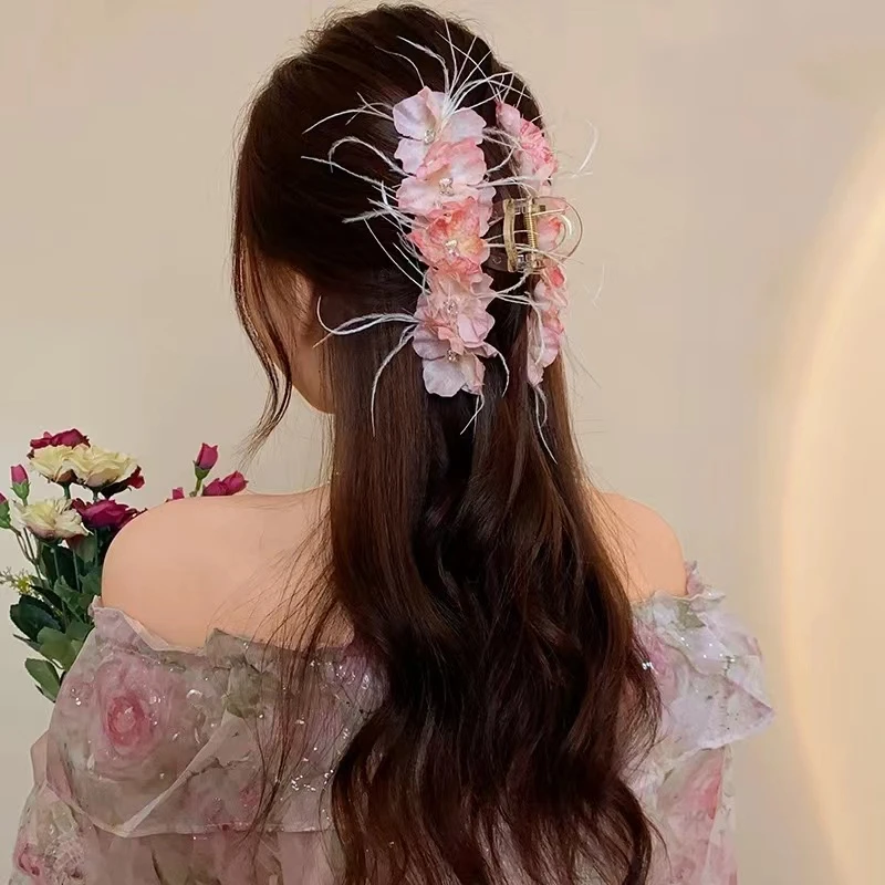 秋冬新款时尚蝴蝶花抓夹女超仙仿真花盘发鲨鱼夹甜美气质头饰发饰