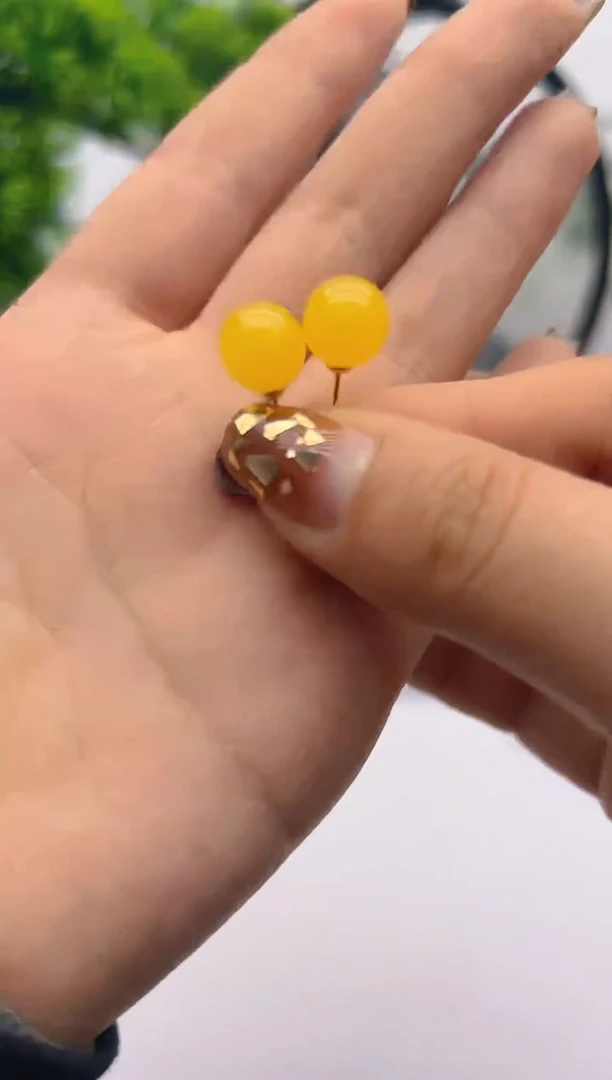【闪购商品】蜜蜡耳钉14K金镶嵌E64