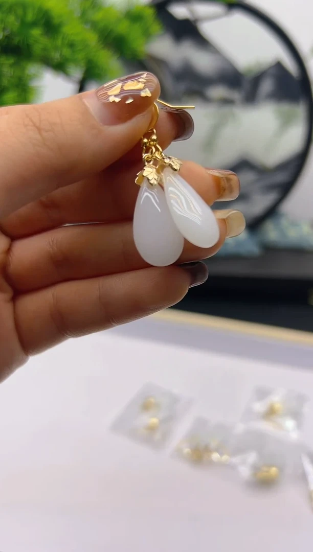 【闪购商品】和田玉（白玉）耳饰14K金镶嵌E59