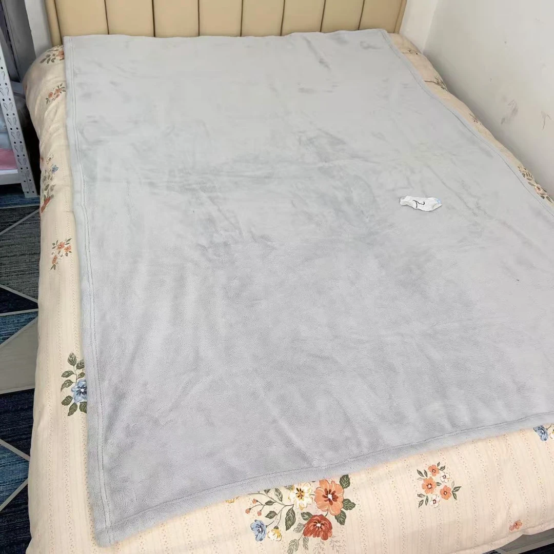 外贸高级灰140*190毛毯加厚沙发毯床单午睡毯多功能保暖亲肤奶绒