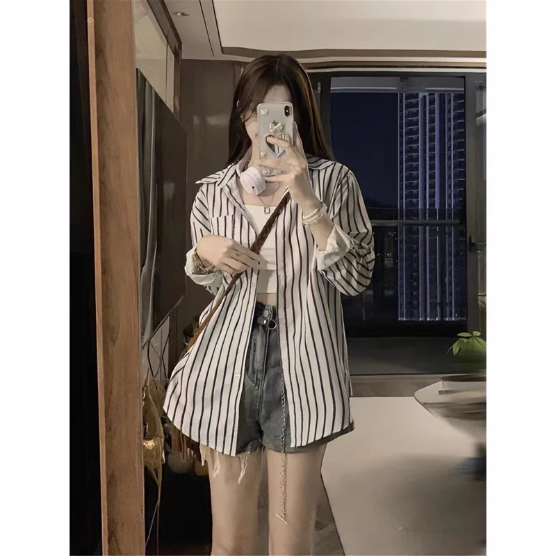 条纹衬衫外套女韩系设计感薄款防晒开衫夏季长袖复古气质户外