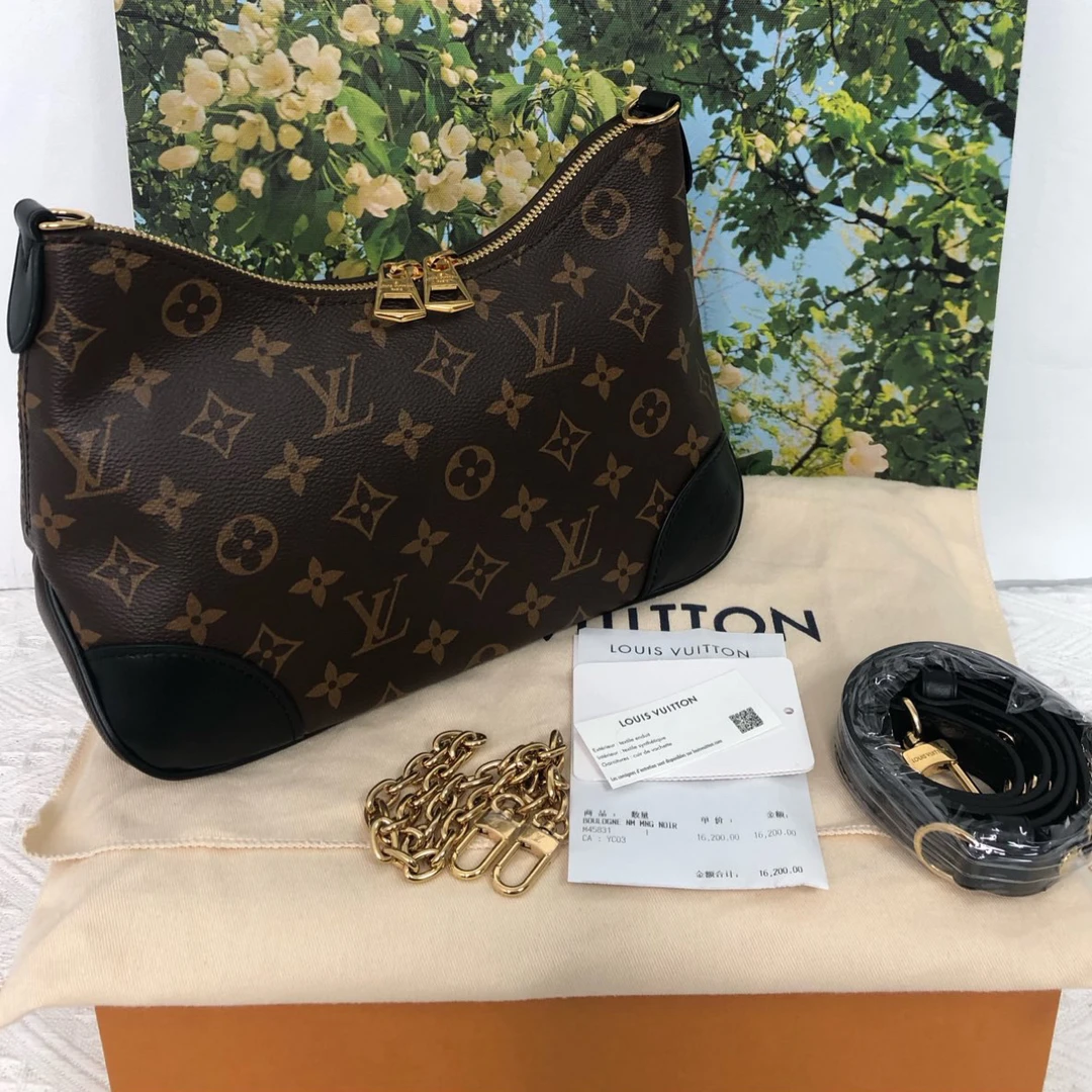 全新未使用 LouisVuitton/路易威登 黑牛角芯片单肩包