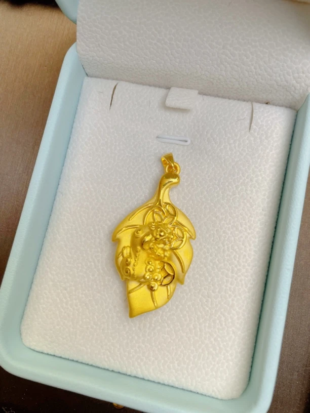 足金999叶子貔貅吊坠+莲花+3颗金珠