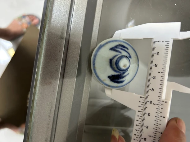 青花罐盖子、青花、花卉盖子、釉下青花