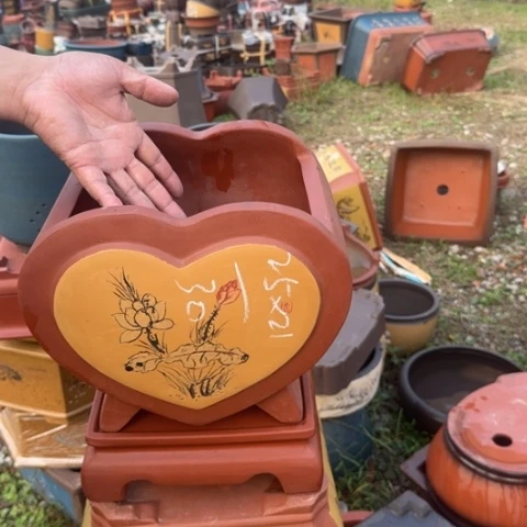 红陶20CM（含）-50CM（不含）瑕疵