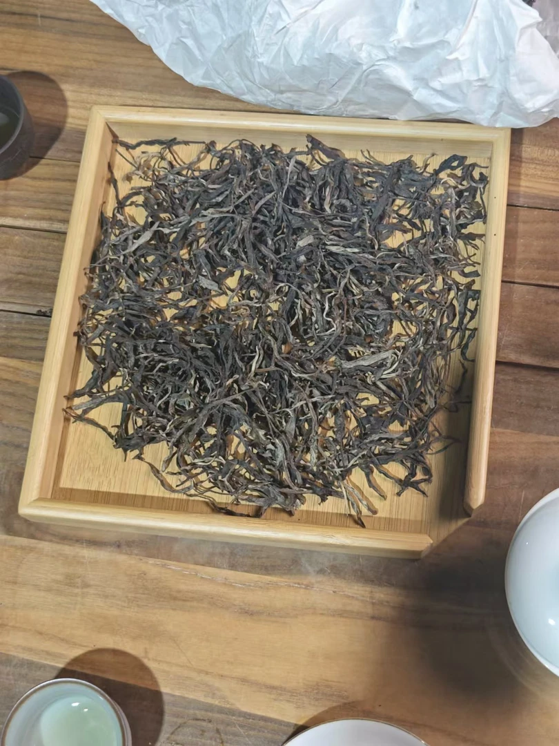 2025亮山老寨乔木普洱生茶散茶200g