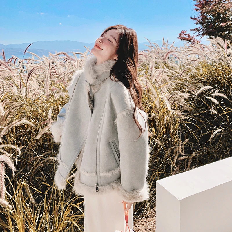 小香风蓝色羊羔毛皮毛一体外套女2025新款冬季机车服爆款加绒上衣