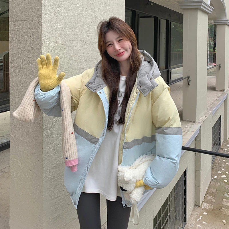 撞色拼接减龄连帽棉服短外套女2024冬季新款学院风设计感棉衣棉袄