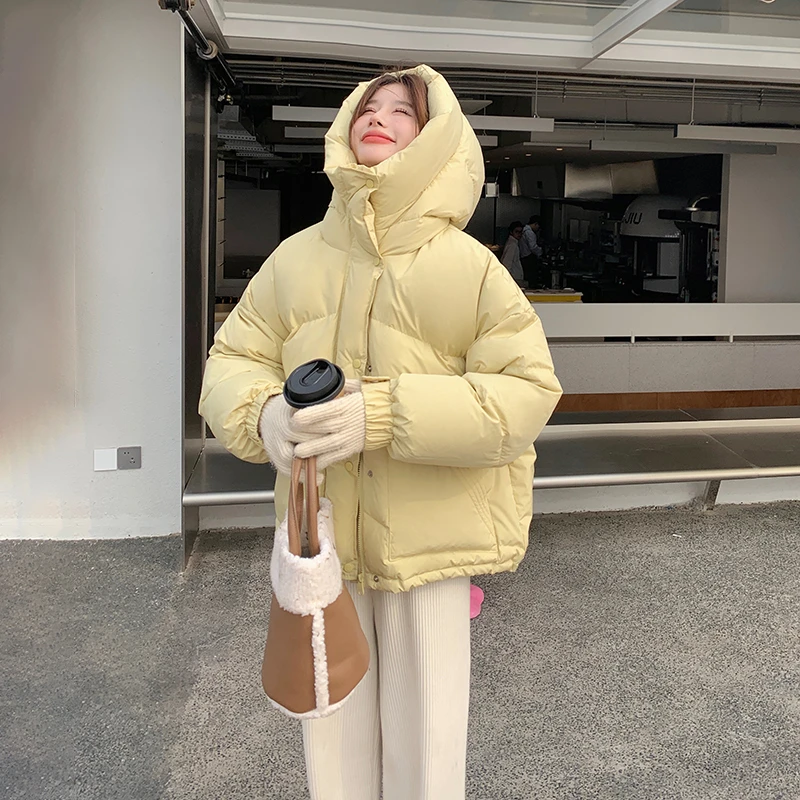 奶黄色羽绒服女冬季2024新款小个子白鸭绒面包服加厚保暖短款外套