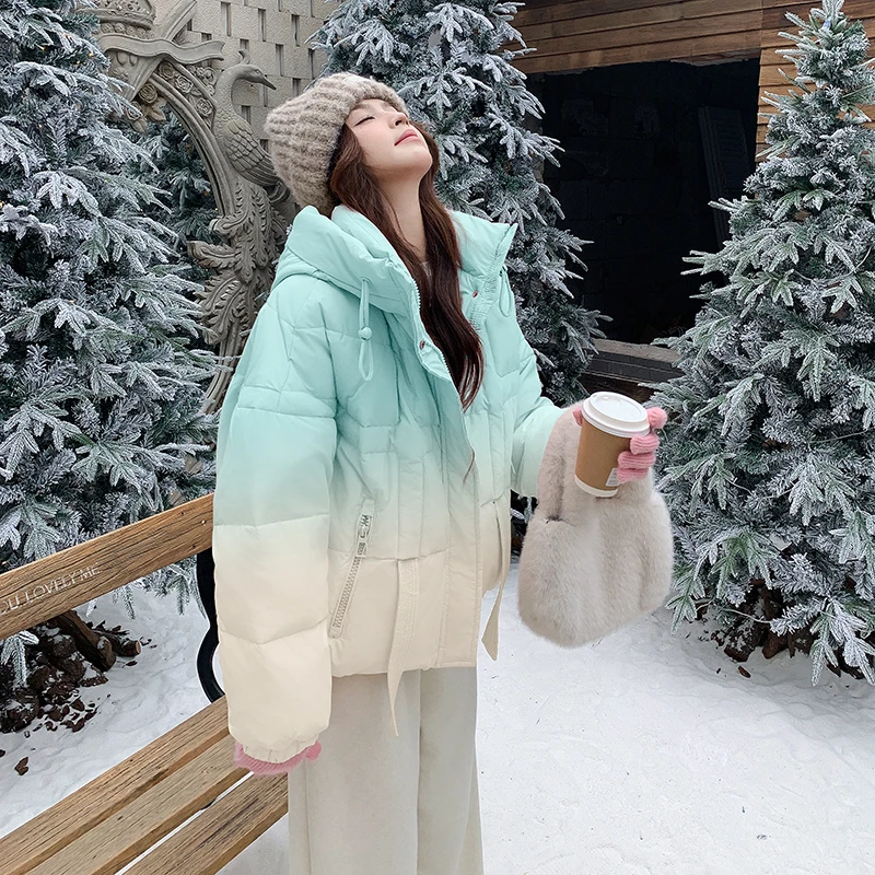 渐变蓝色超好看短款羽绒服2025新款女冬小众设计感立领白鸭绒外套