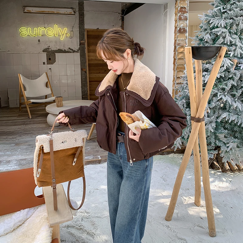 2024冬季新款羊羔毛翻领羽绒服小个子超好看面包服白鸭绒保暖外套