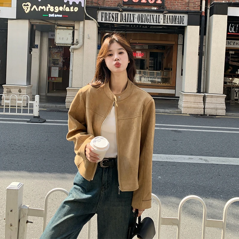 卡其色麂皮绒短款机车夹克外套女2025春季新款炸街美拉德复古上衣