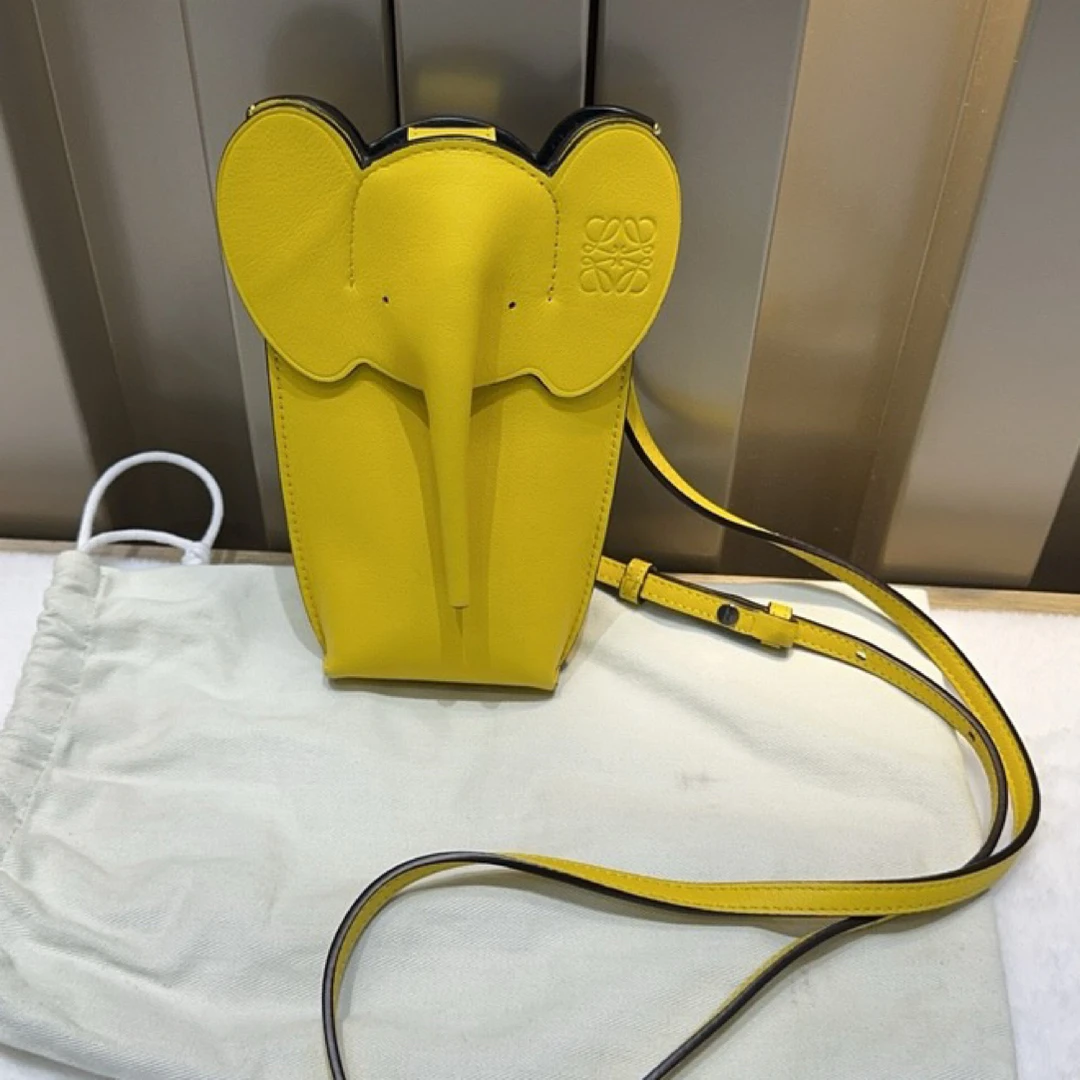95新 LOEWE/罗意威 悦奢/柠檬黄/小象/手机包/单肩包