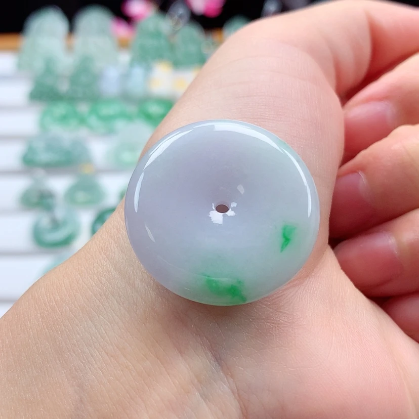 【闪购商品】翡翠吊坠(不含链)未镶嵌