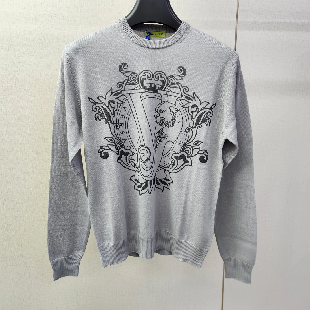 未使用 VERSACE/范思哲 jeans男款套头毛衣B5GOB834