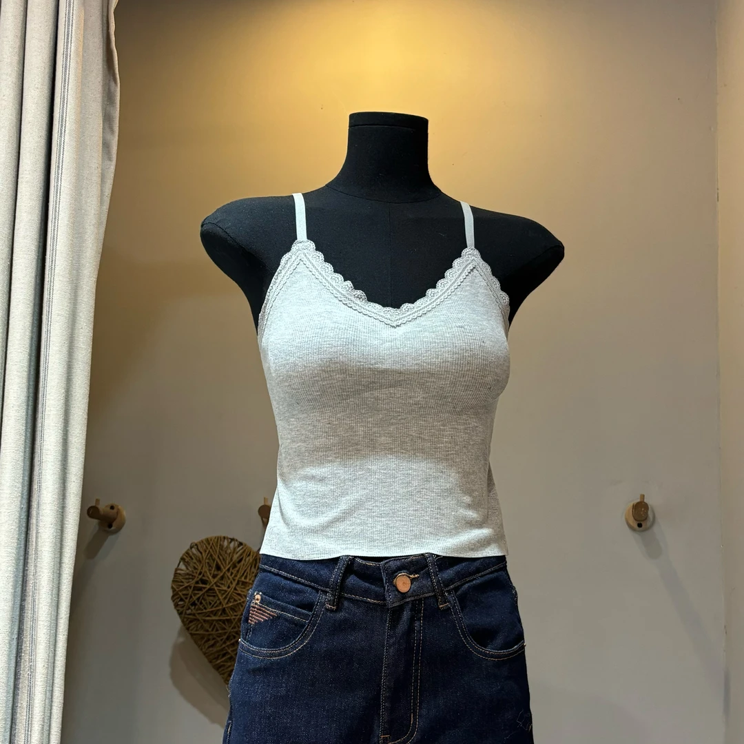 「外扩」蕾丝拼接上衣女带胸垫一体吊带可调节肩带显瘦美背显胸大