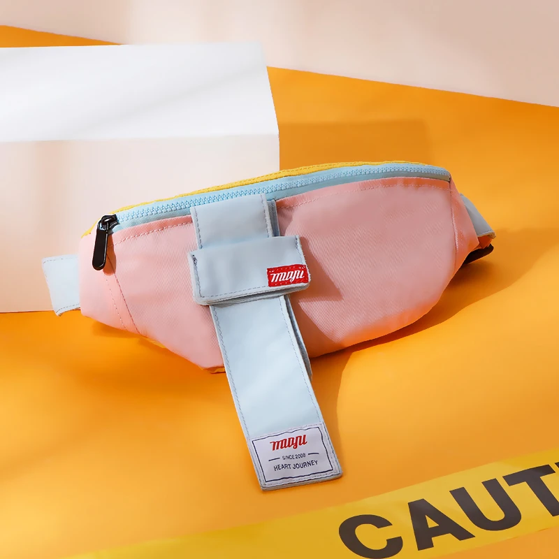 潮牌胸包男女手机斜挎包时尚简约骑行包休闲百搭轻便运动风小背包