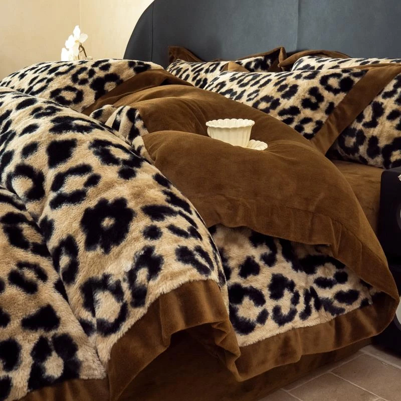 2024新款A类豹纹牛奶绒四件套冬季轻奢高端兔毛绒保暖床上用品