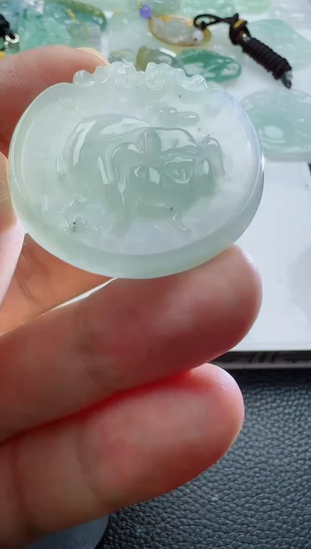 【闪购商品】翡翠吊坠(不含链)未镶嵌1
