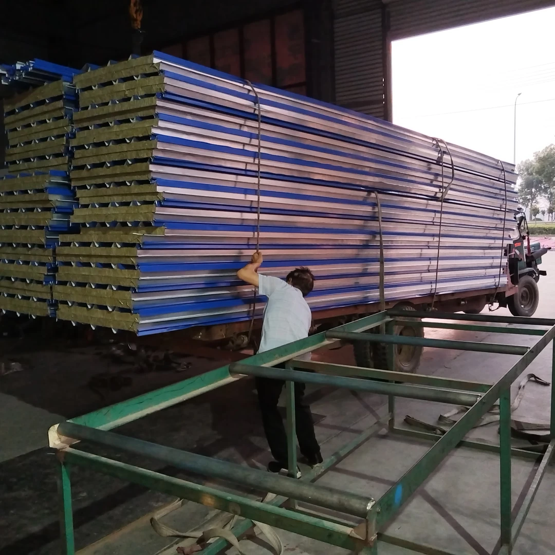 岩棉板，彩钢板，彩钢瓦