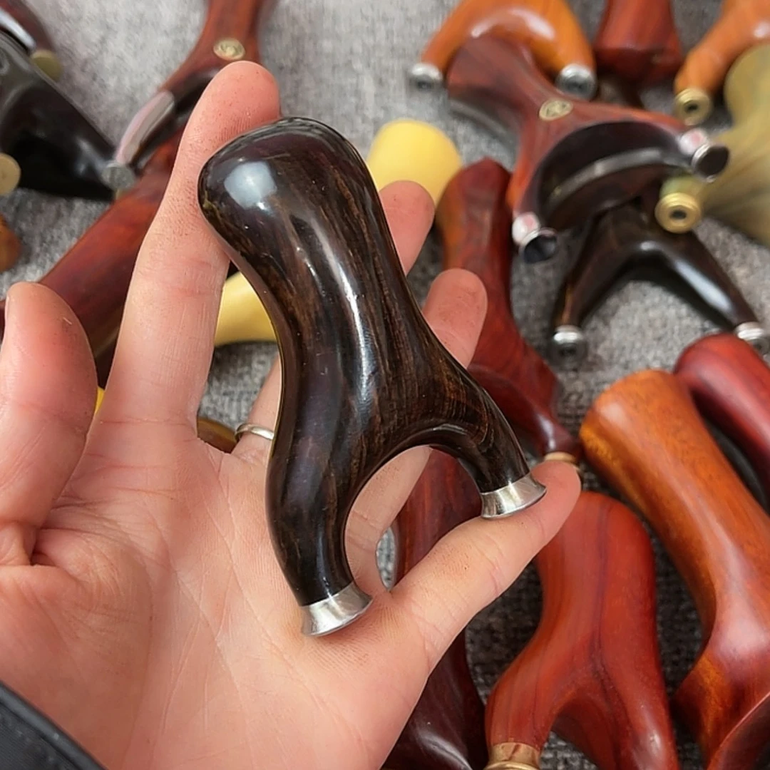 【闪购商品】红贵宝瑕疵1095