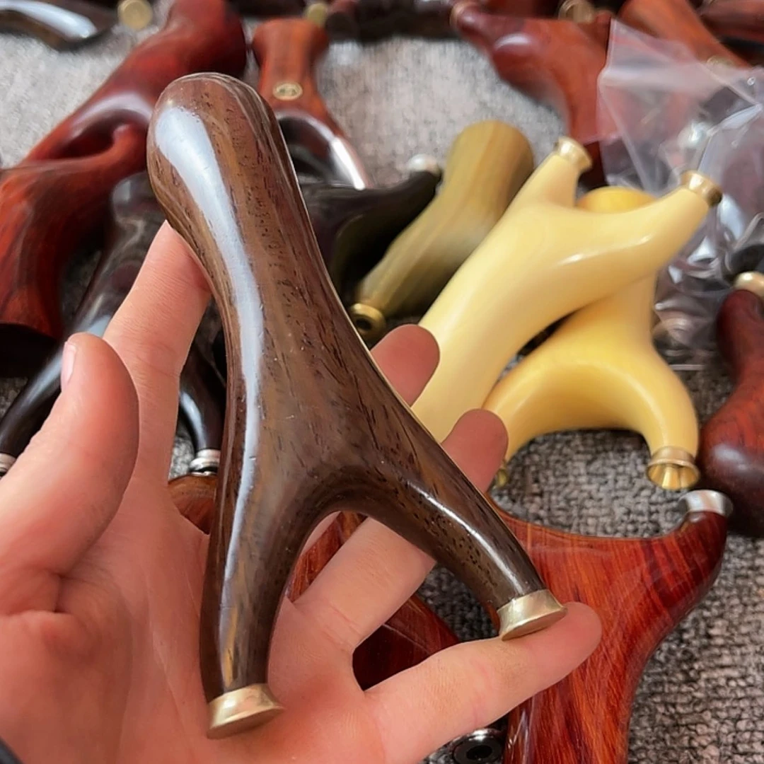 【闪购商品】红贵宝瑕疵黑提刀