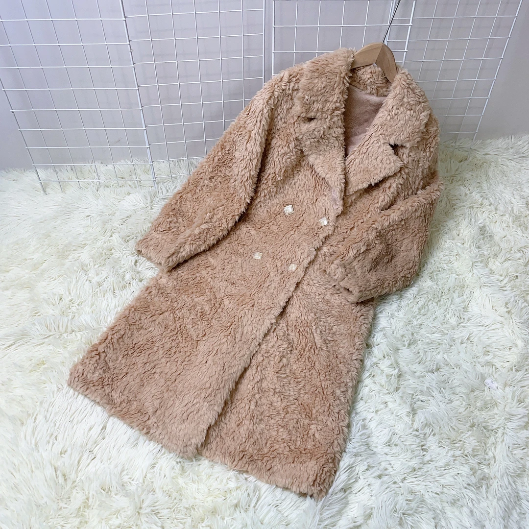 轩家 韩系橘粉色双排款扣毛毛直筒外套  R237