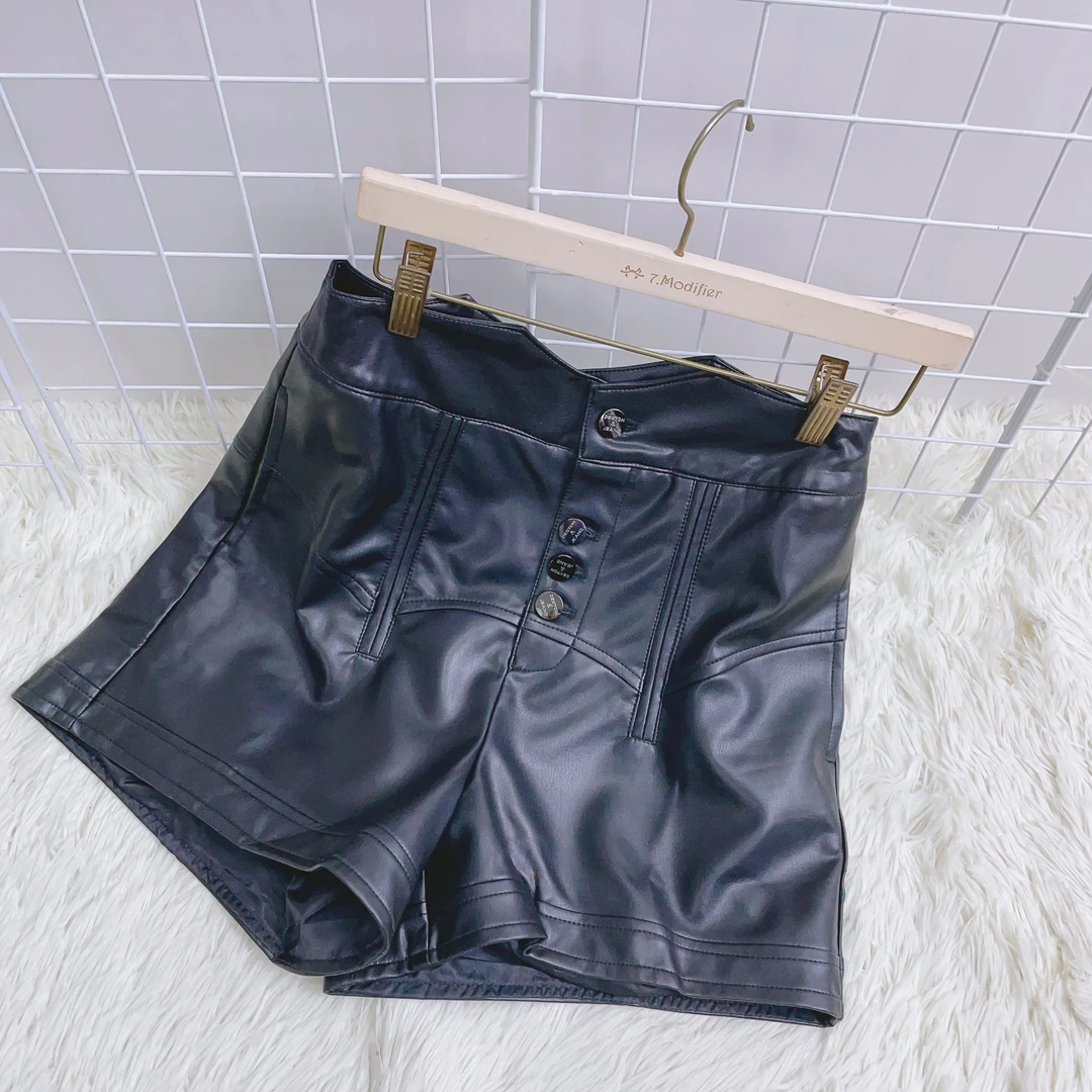 0096 妙家洋气高腰显瘦短裤 21C2026