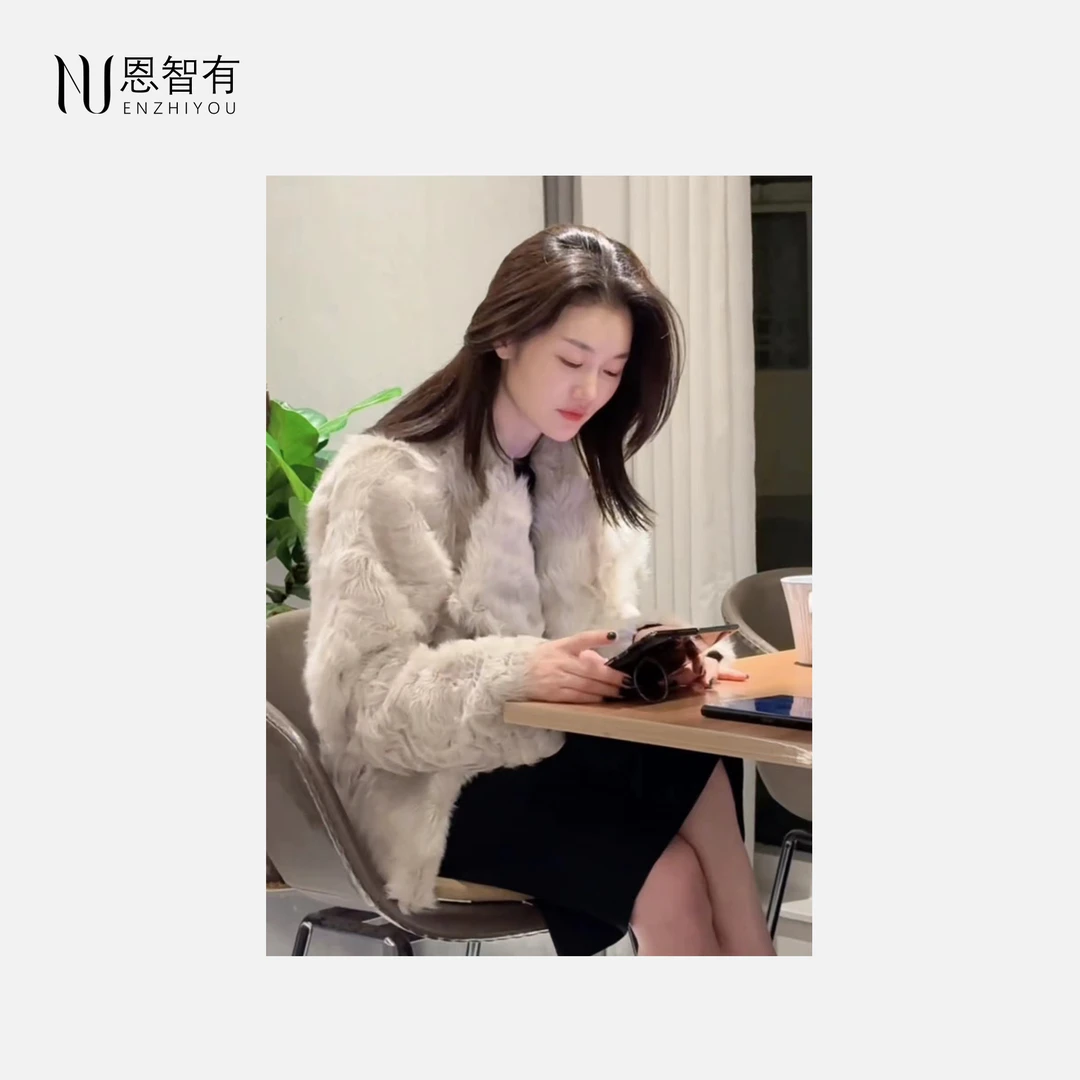 【恩智有皮草】米灰色小湖羊皮毛一体外套