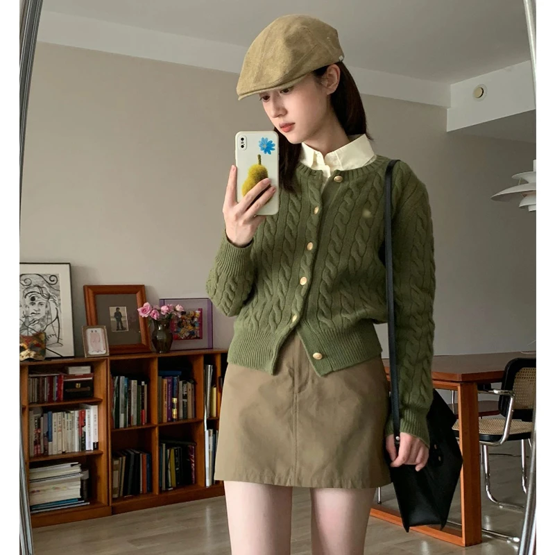 老钱风复古绿色绞花圆领针织衫女早秋季修身外穿粗线毛衣开衫外套