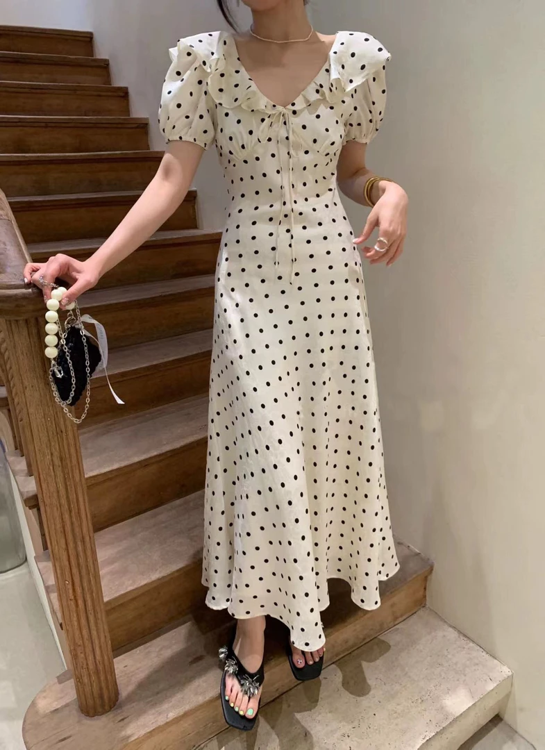 韩系温柔木耳边蝴蝶结系带长裙泡泡袖收腰显瘦气质大摆波点连衣裙