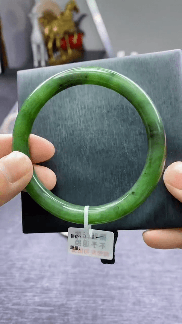 【闪购商品】和田玉手镯未镶嵌和田玉手镯
