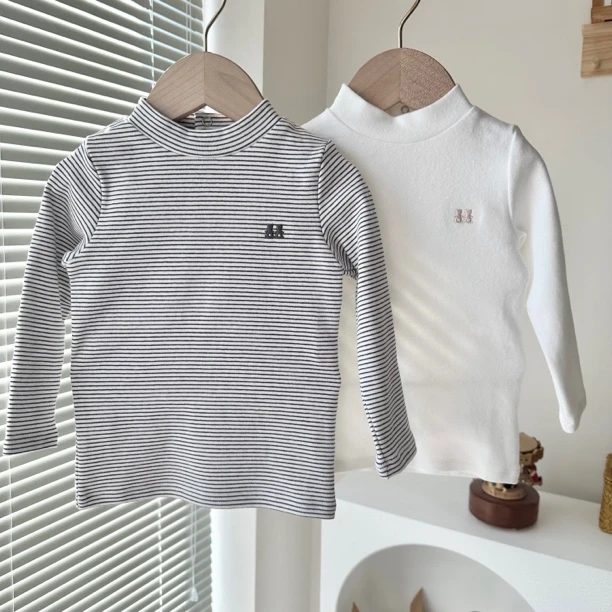 韩单 小星星 24秋冬款 磨毛加厚 两色精致刺绣 长袖T恤