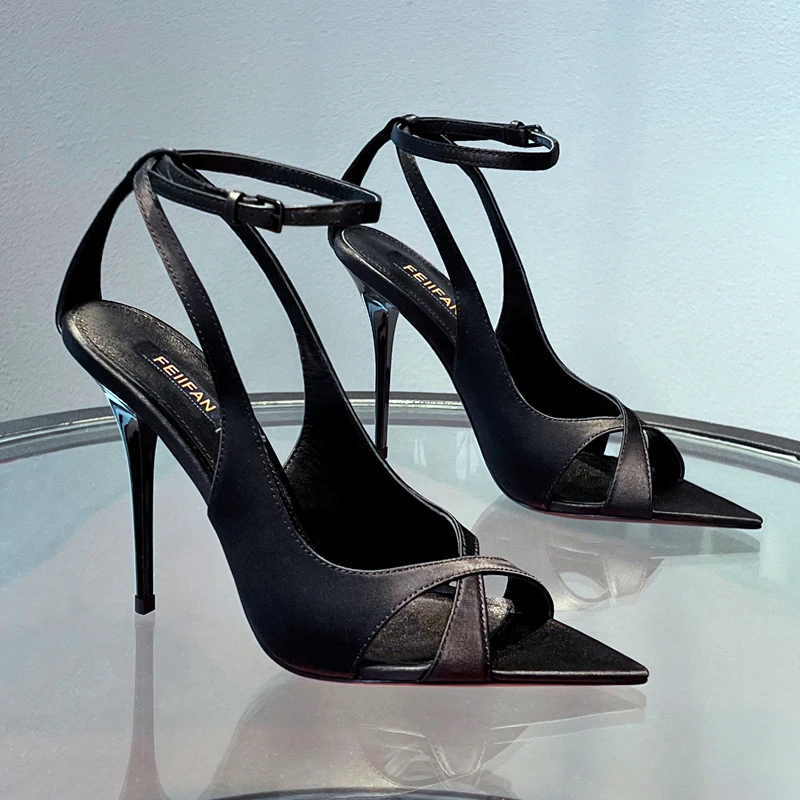 【现货】黑色高跟鞋女2024春夏新款细跟不累脚气质百搭网红凉鞋1091