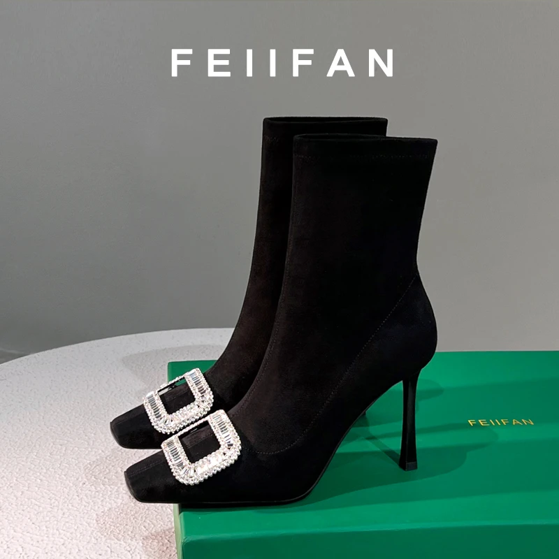 【现货】瘦瘦靴2024秋冬新款黑色靴子女细跟尖头法式高跟短靴1069